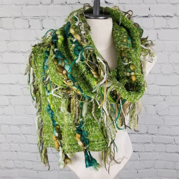 Accessories - Chunky knit wool boho fringe scarf